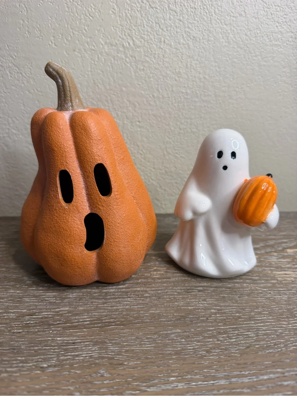 Small Terracotta Pumpkin & Ghost Holding Pumpkin Decorative Sculpture Bundle